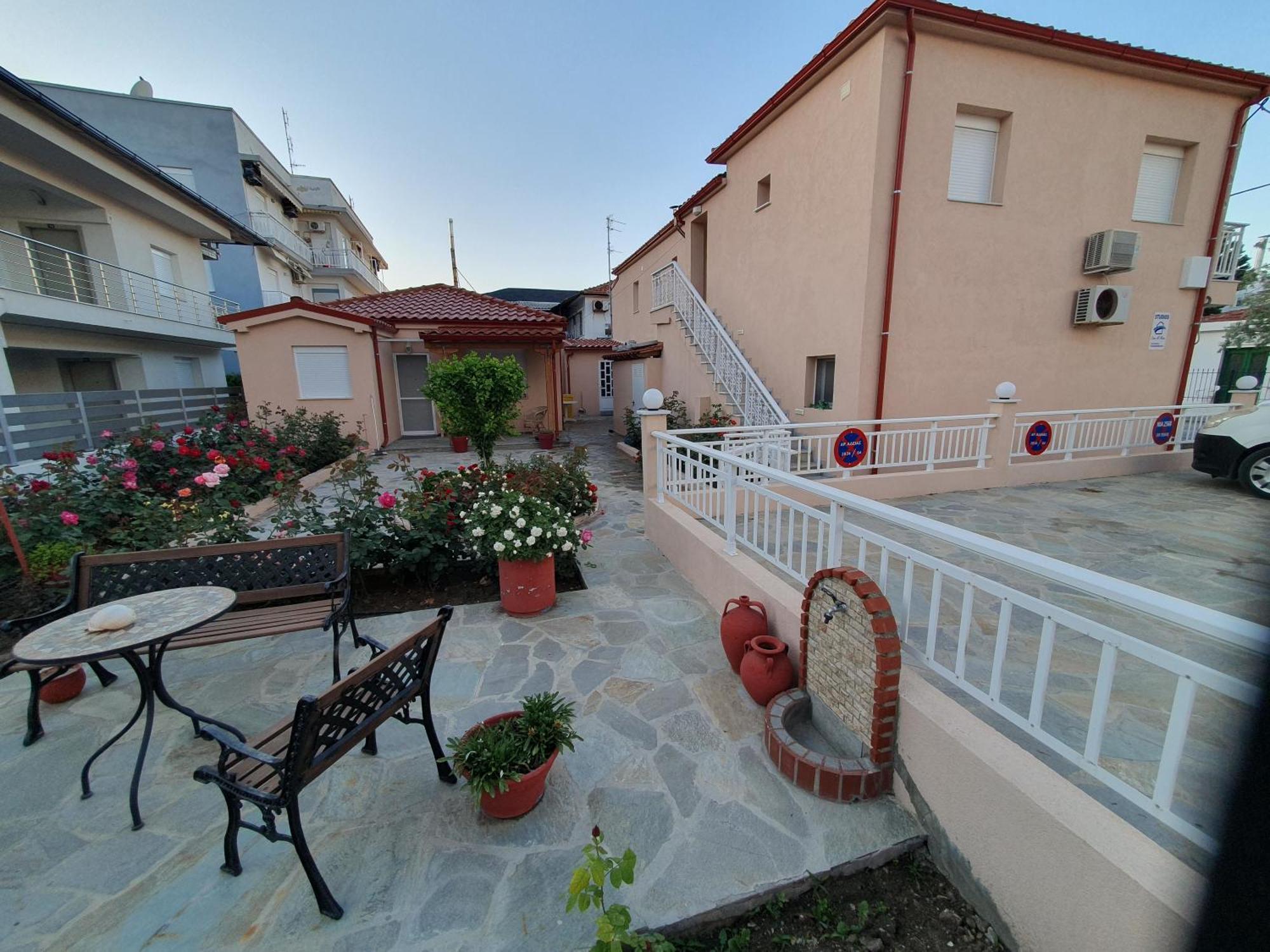 Casa Al Mare 2 Apartment Peraia  Exterior photo